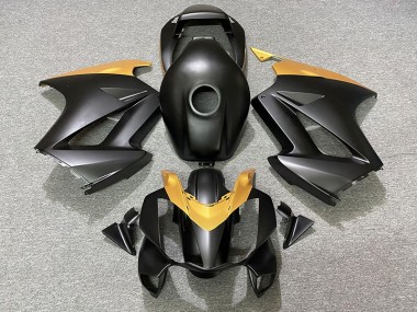 02-12 Matt Schwarz & Gold VFR800 Motorrad Verkleidung