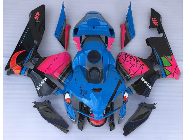 05-06 Blauer Hai & Rosa CBR600RR Motorrad Verkleidung