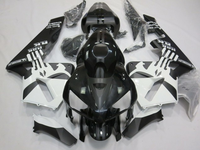 05-06 Matt Schwarzes & Weißes Punisher-Logo CBR600RR Motorrad Verkleidung 05-06 Matt Schwarzes & Weißes Punisher-Logo CBR600RR Motorrad Verkleidung